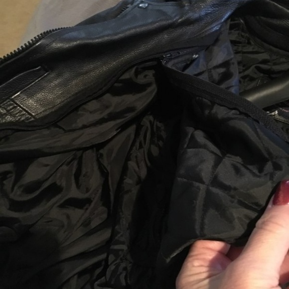 Heavy leather winter riding/motorcycle jacket - Picture 4 of 4